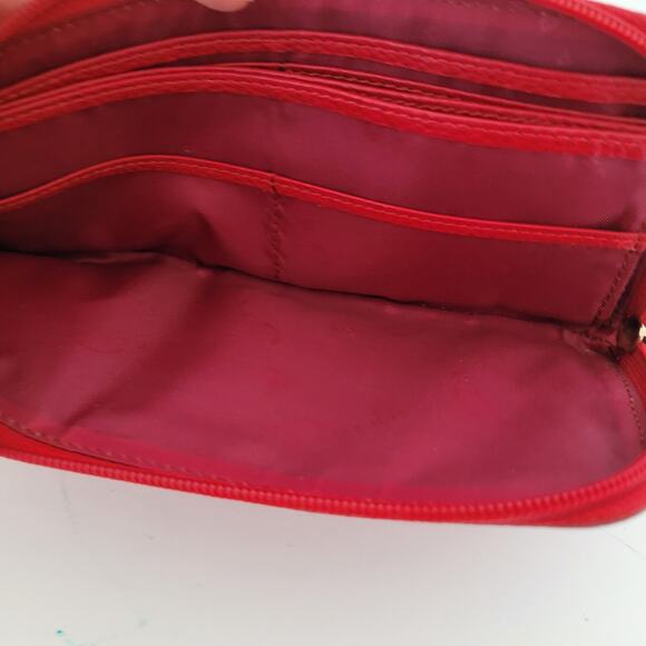 La Bagagerie Shrink Leather Wallet Red Corner Zip Red Geniue Leather Designer - Picture 5 of 10